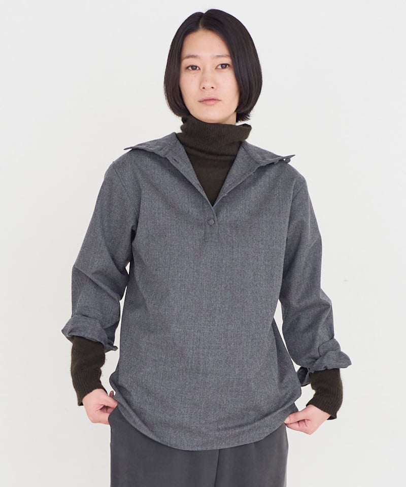 ARCHIVIO ダークグレー ハイネックシャツ fruits of life>ウールハイネックシャツ / 消炭色(チャコールグレー