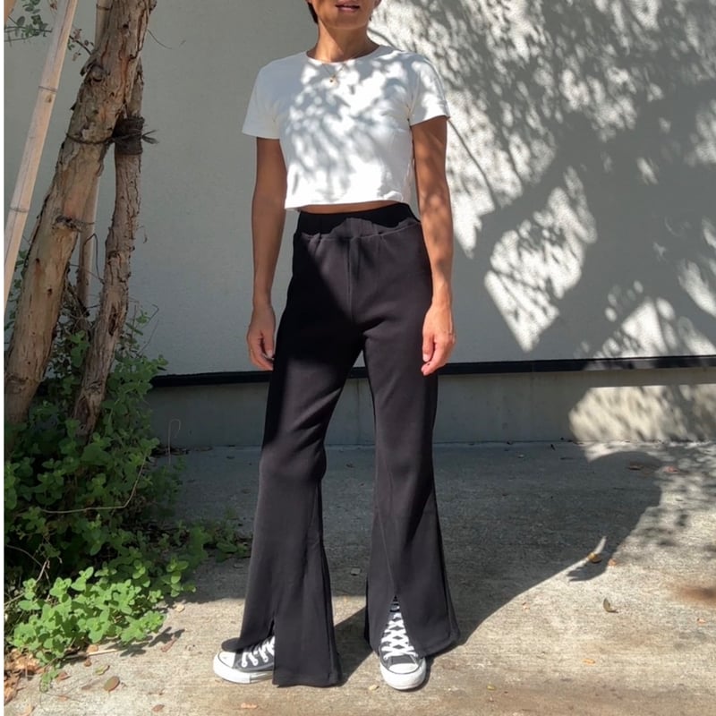 日本製 リブフレアパンツBlack | via Bella