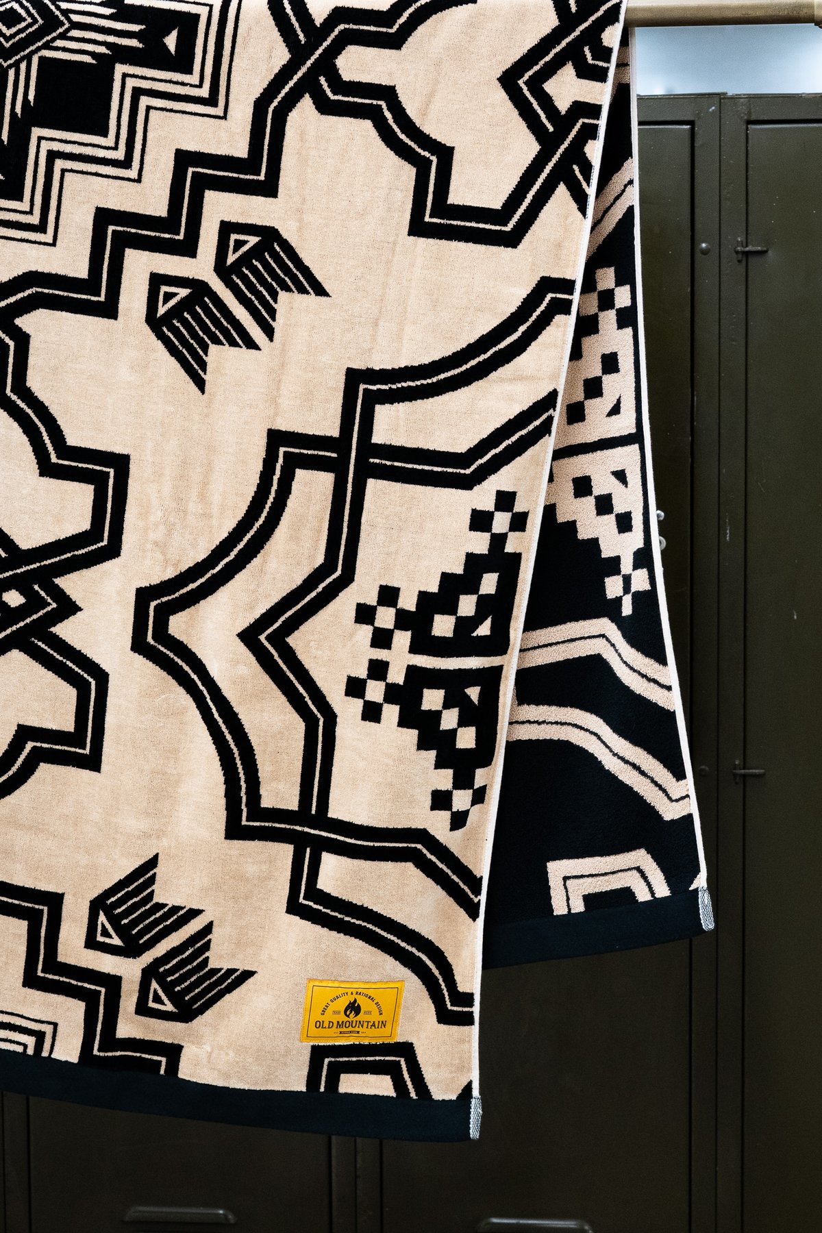 kakemono.夏 | old mountain