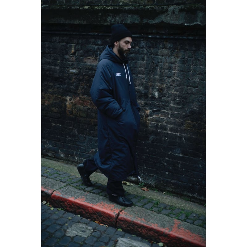 アンブロエバートンベンチコート アンブロエバートンベンチコート