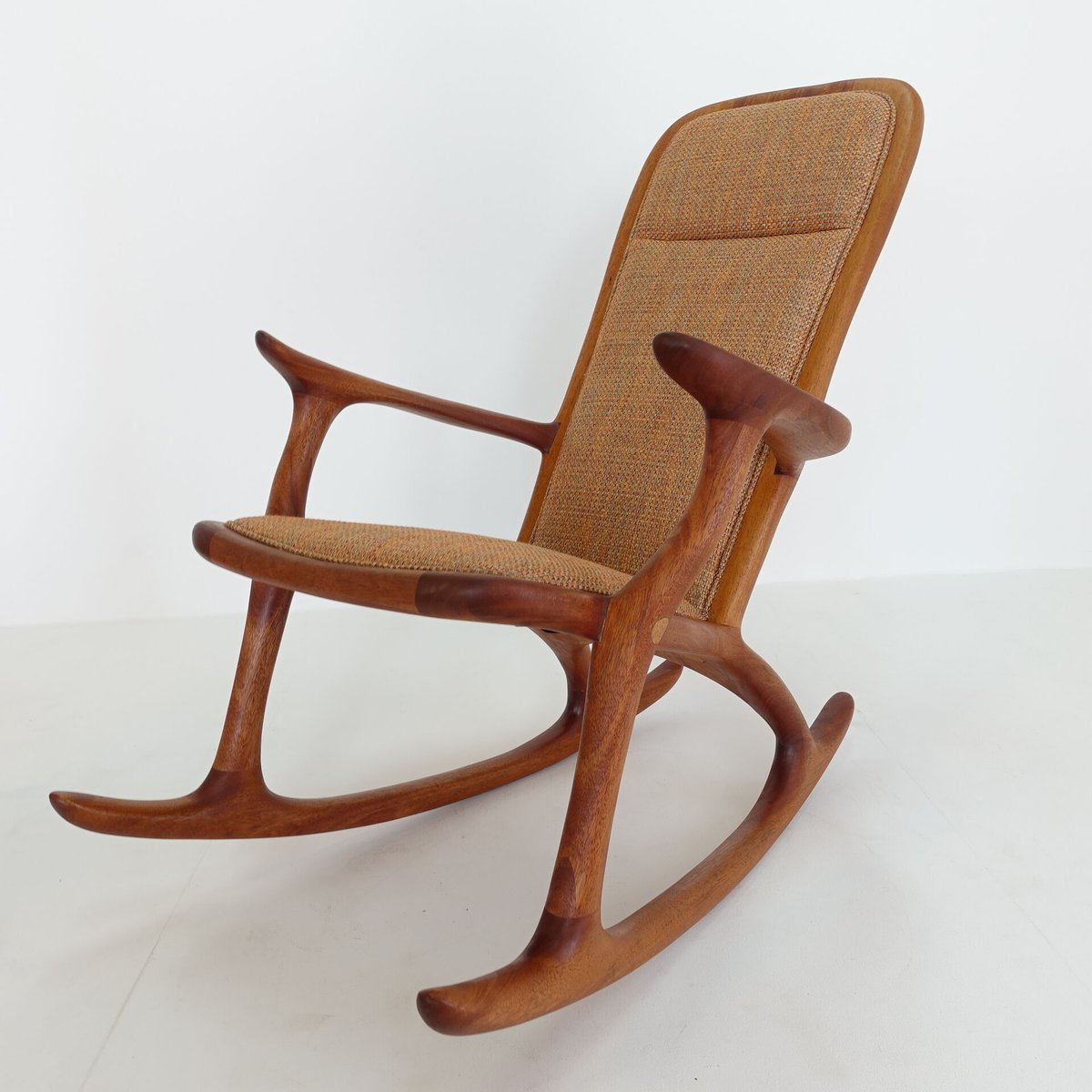 ロッキングチェア ポリエステル生地座面 | ギャラリー良工房