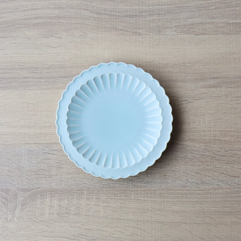 菊彫6寸和皿 ブルー / ブラック /ベージュ | 和食器通販 有田焼 山忠