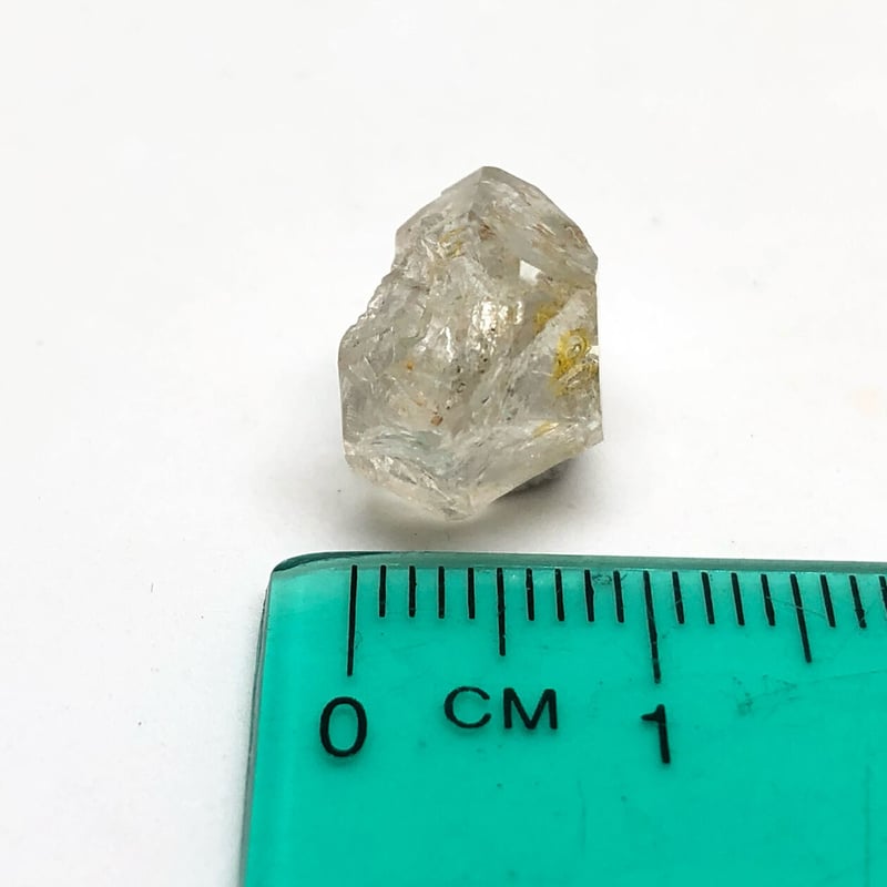 超強蛍光！】パキスタン産オイルインクォーツ・単晶【④6.60ct】 | へ