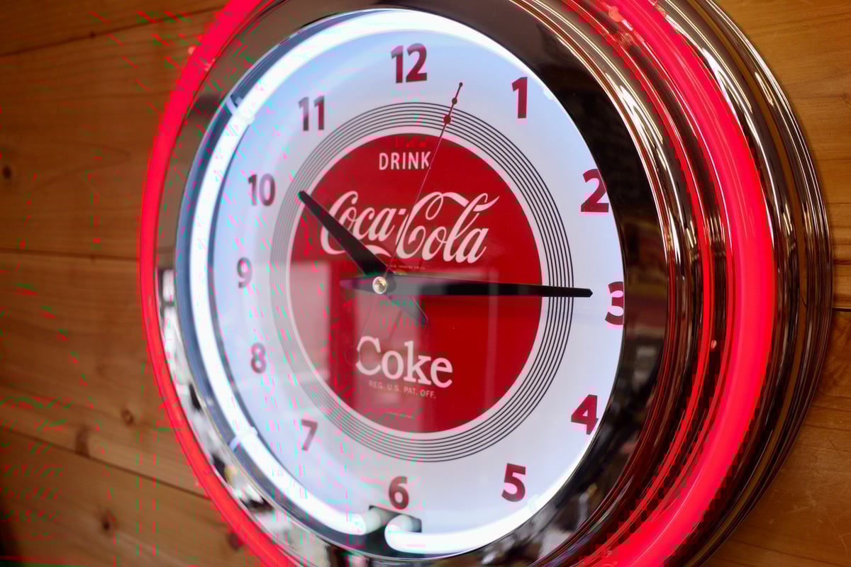 新品 Coca Cola コカコーラ ダブルネオンクロック RED 時計 壁掛け