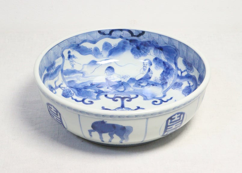 江戸幕末染付人物と龍に花鳥と馬図8寸鉢 2客組,共箱付き | 吉祥寺PukuPuku