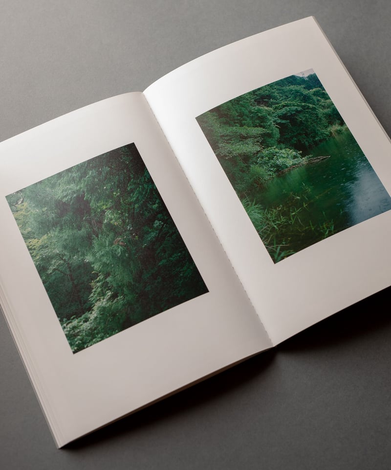 大林直行写真集「おひか 濃藍」 | Naoyuki Obayashi Online Store