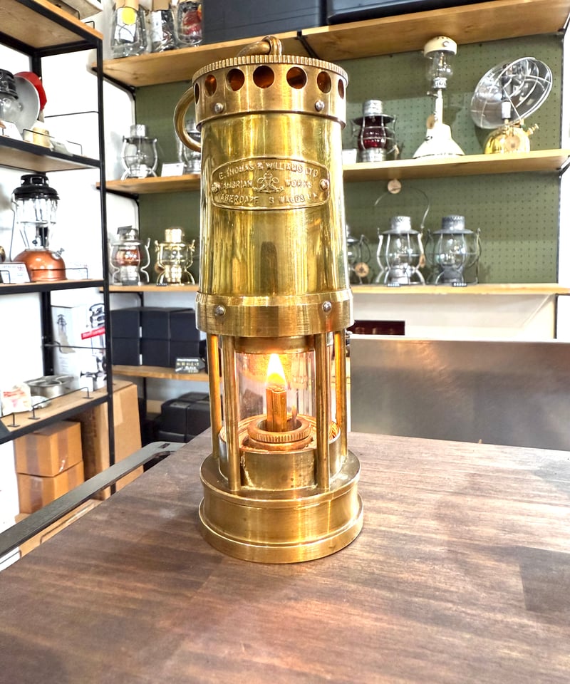 011 E. Thomas & Williams カンブリアンランタンミニ ブラス | ヴィ