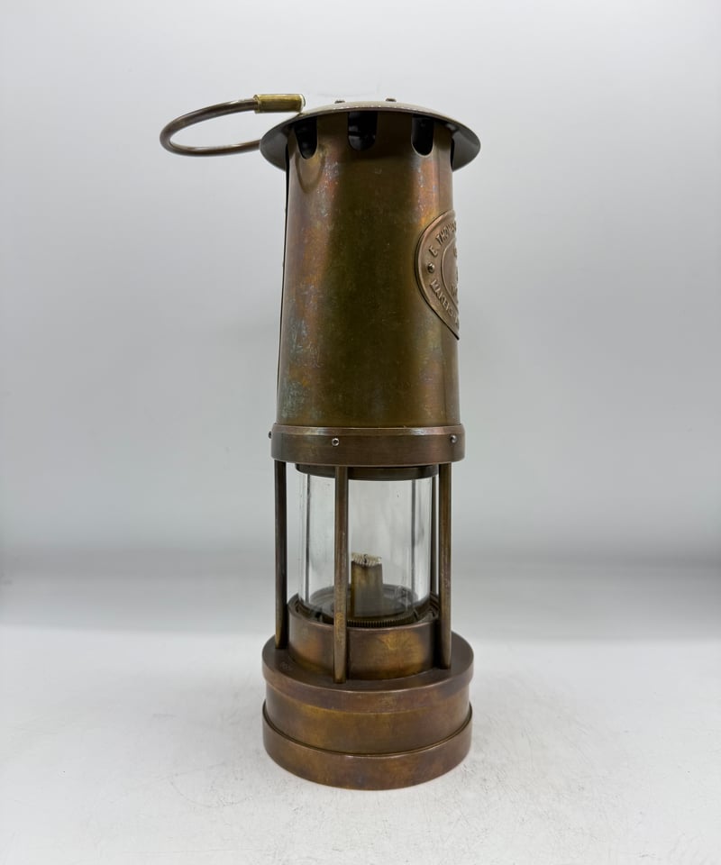 007 E. Thomas & Williams カンブリアンランタン ブラスシールド |