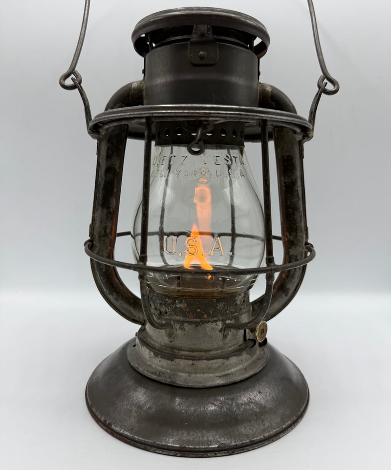 レアアイテム‼️初期型レイルロードランタン DIETZ VESTA