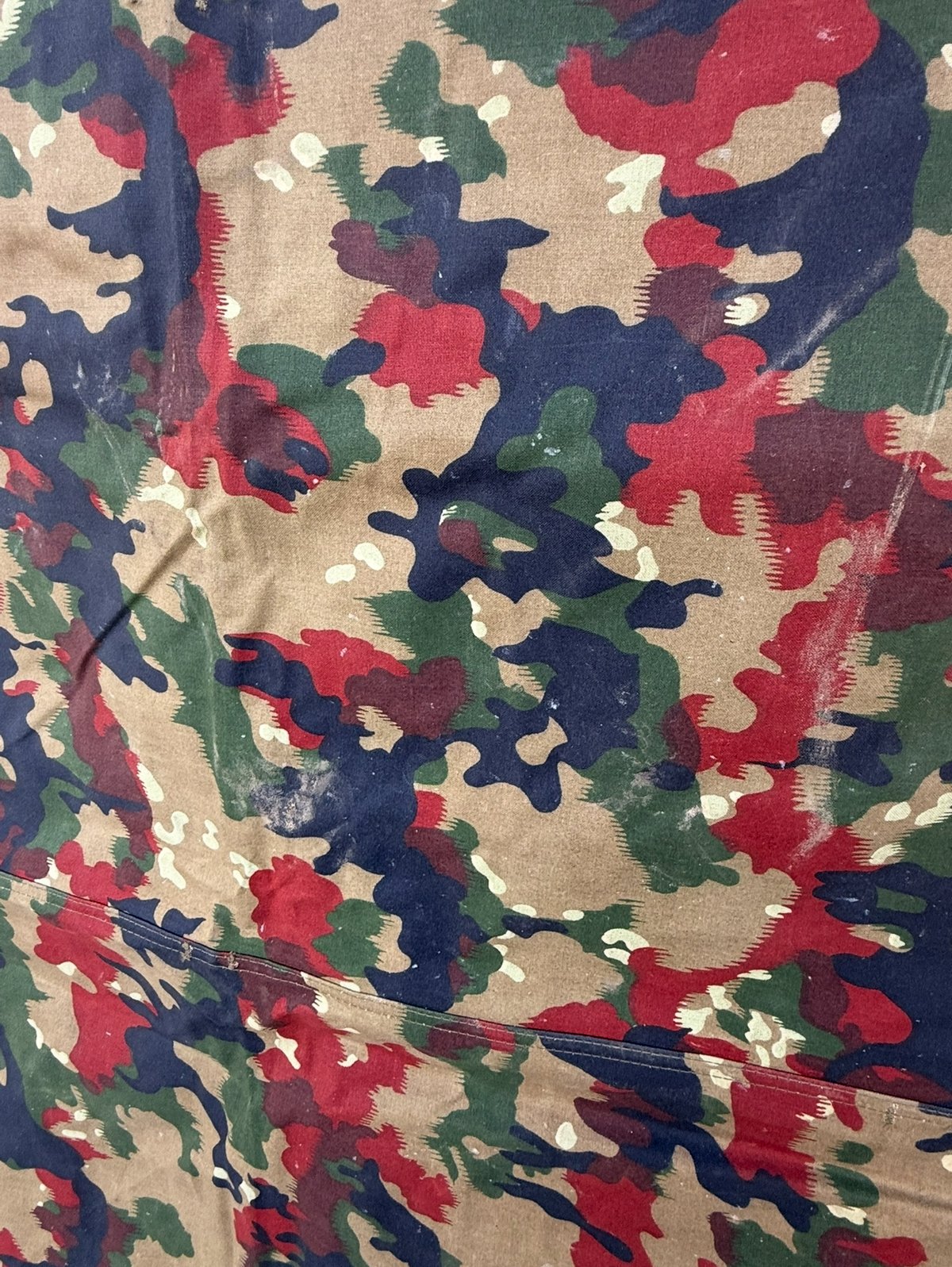 入手困難❗️スイス軍幕 アルペンカモ 1枚 生地のみ | ヴィンテージ