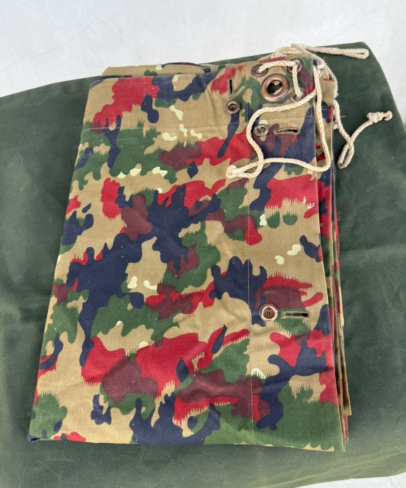 入手困難❗️スイス軍幕 アルペンカモ 1枚 生地のみ | ヴィンテージ