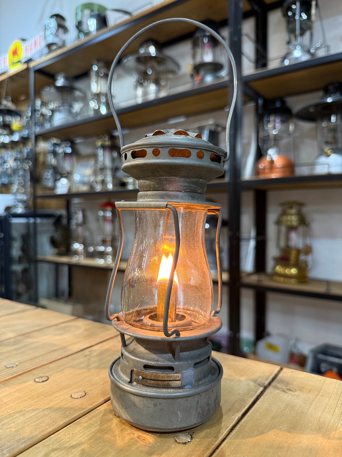 デイツ SCOUT SPORTS スケーターズランタン ホヤ グローブ デイツ