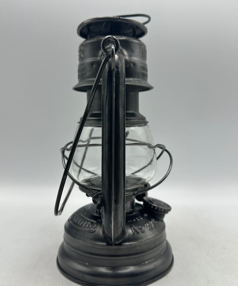 004 レアアイテム！FEUERHAND No.225 MEDIUM『NIER』アメリカ輸出