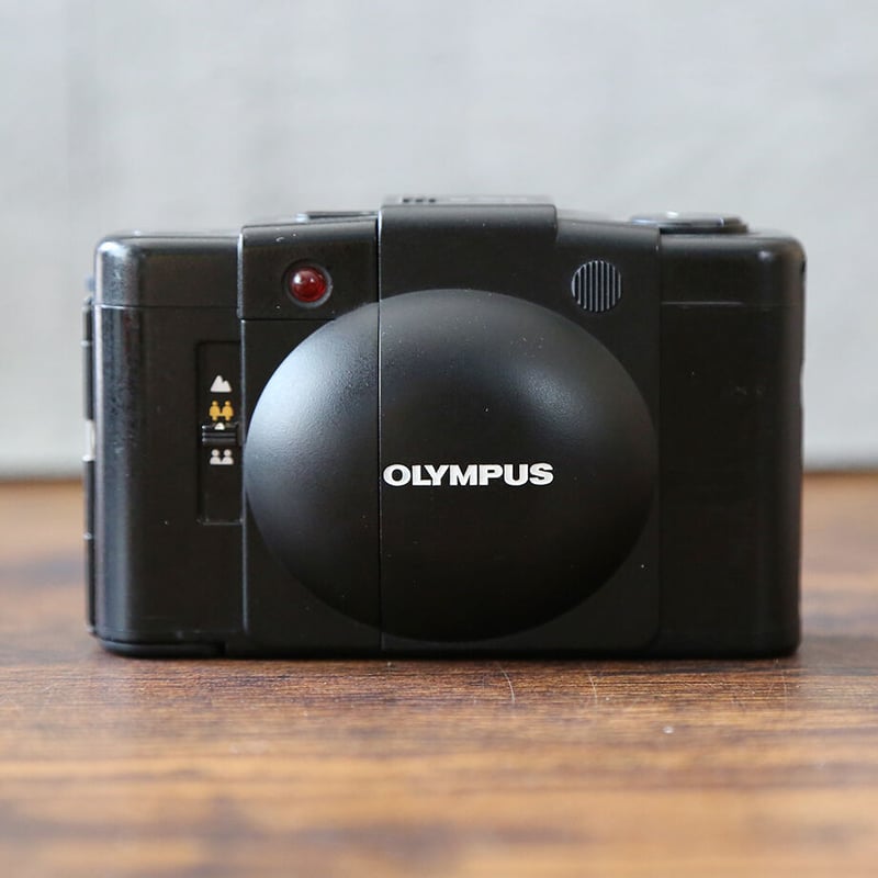 OLYMPUS】 XA2 フィルムカメラ（分解整備済・no02） ※フラッシュA11