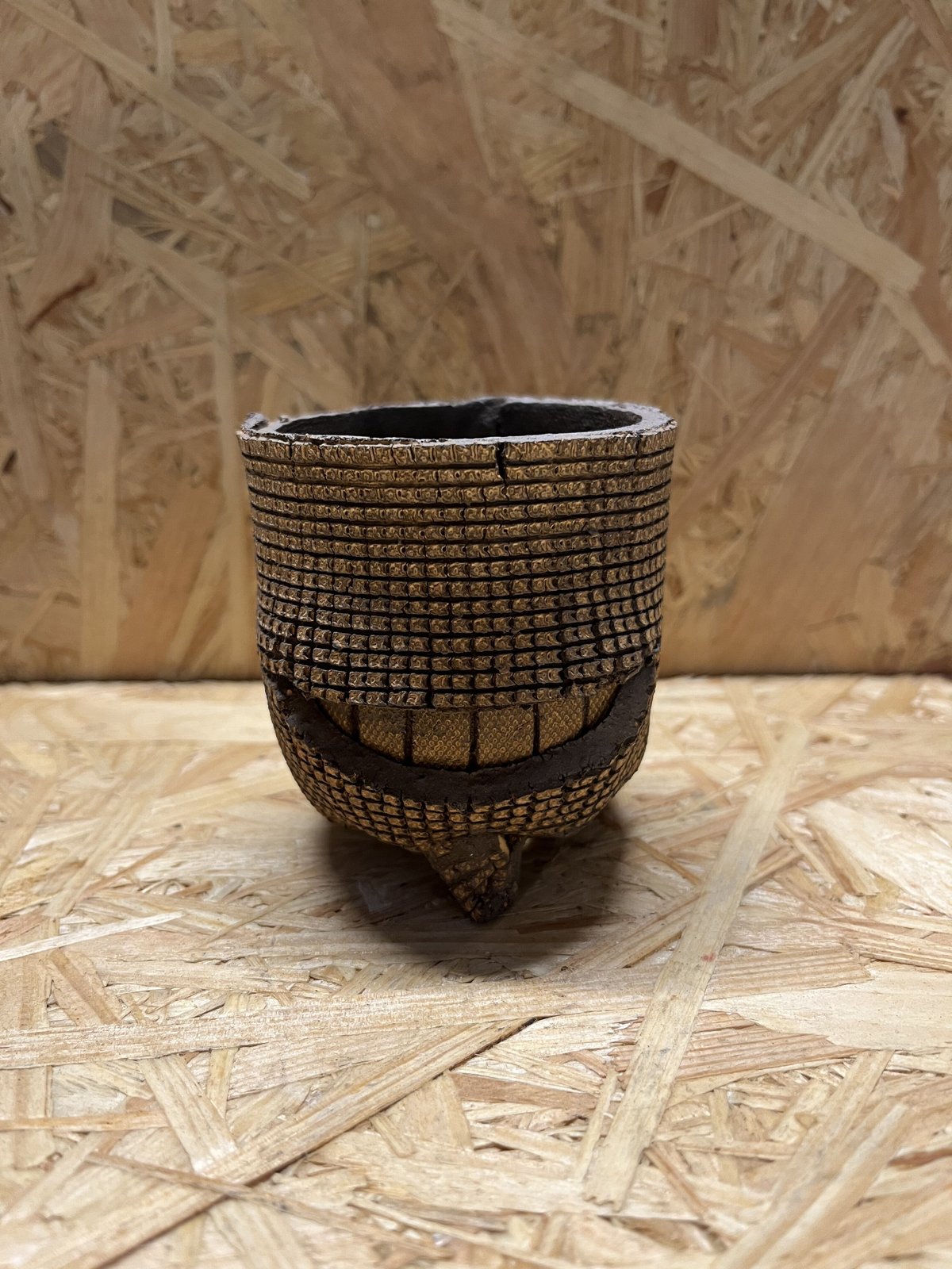 COMWORK STUDIO 信楽焼 植木鉢 | GREEN LUCK