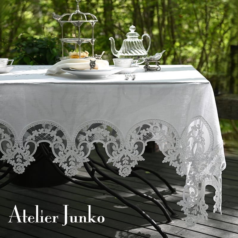 レースエッジ ランナー・テーブルクロス Lace edge runner tablecloth