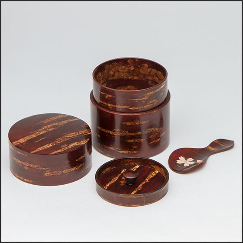 桜皮細工 総皮茶筒 無地小と茶さじセット（樺細工） | 角館桜皮細工