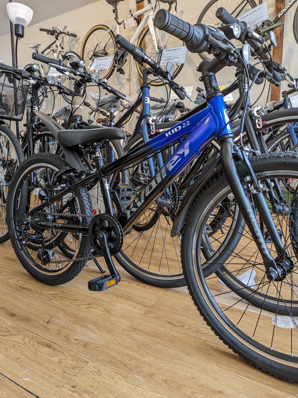 NESTO ネスト クロスバレー X-VALLEY KID 20 22インチ | 悠々サイクル