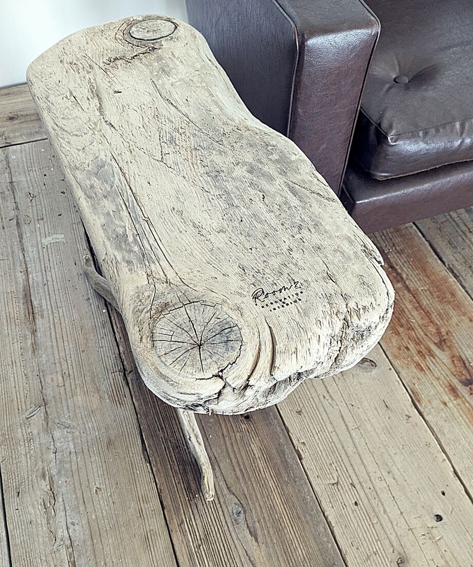 Nature Art Table 流木のサイドテーブル | RoomZ interior