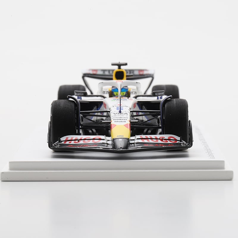 2025 F1ミニカー日本GP仕様 【No.6 Isack Hadjar】 | mobilit