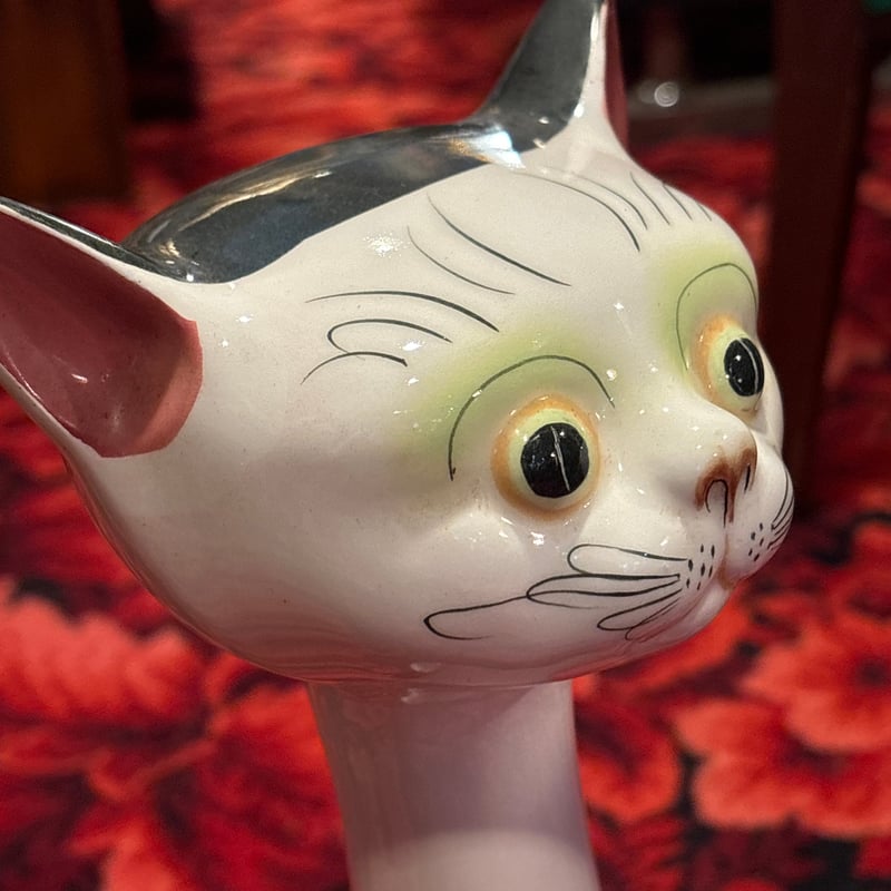 猫の置物 三毛猫 招き猫置物 | アンティーク家具と喫茶キャバレーの