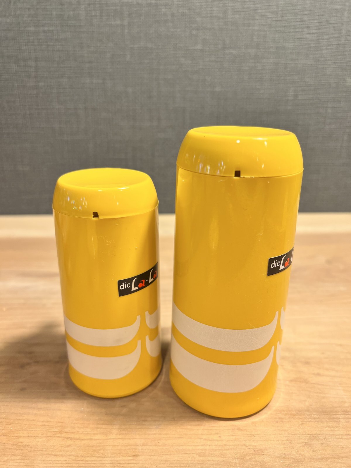 黄色が可愛いポップな！ディックララ 調味料入れセット | アンティーク