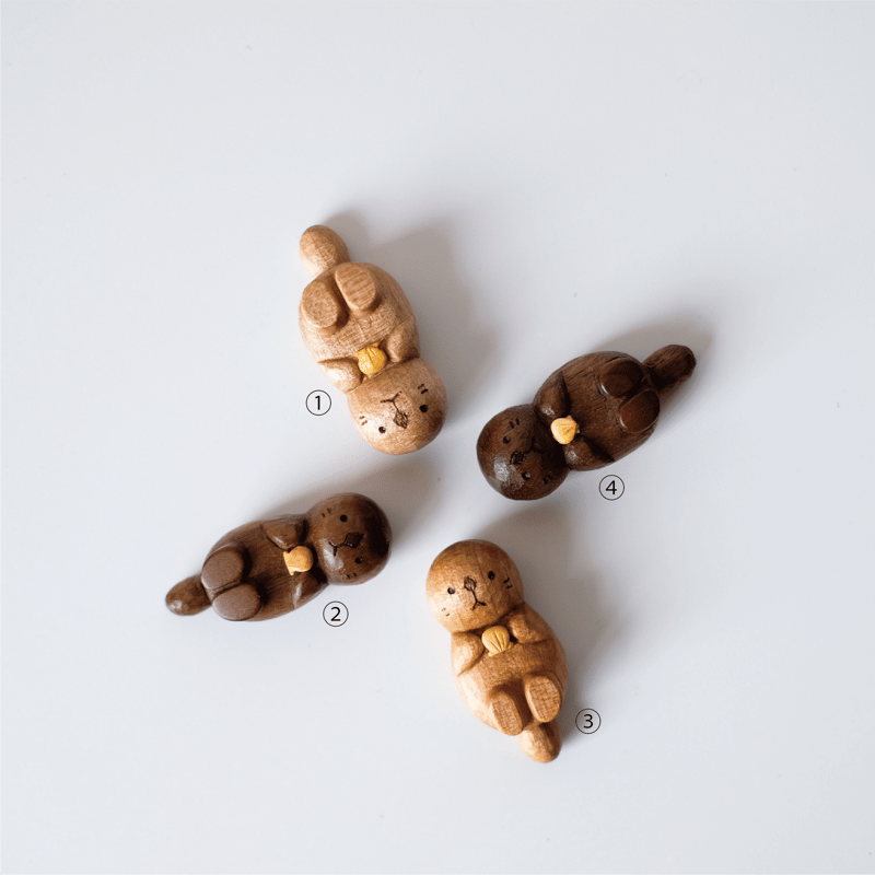 箸置き(ラッコ) / 木工ぼの | クラシメク