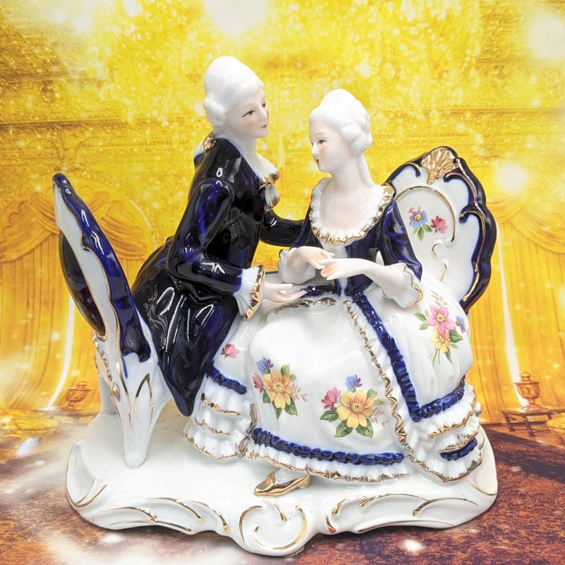 加藤工芸 置物 フィギュリン 陶器製人形 オルゴール ウインナーワルツ