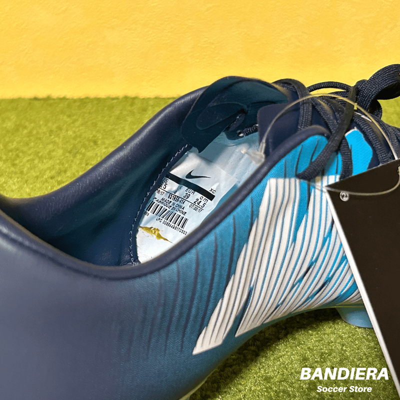 NIKE ナイキ サッカースパイク マーキュリアル ヴェイパー XI HG-V
