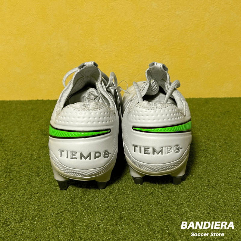 NIKE ナイキ サッカースパイク ティエンポ レジェンド 8 エリート SG