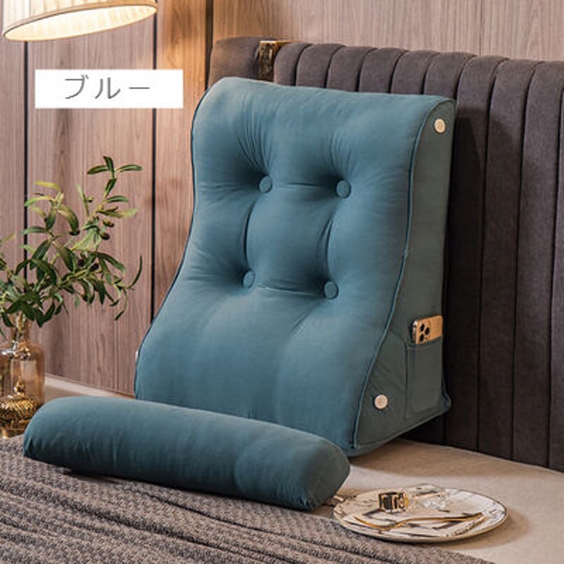 ロイヤルトライアングルクッション | リビング＆ダイニングインテリア