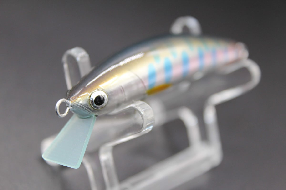 ハンドメイドルアー フローティング ヤマメ 7cm 【幾ミノー / IKU