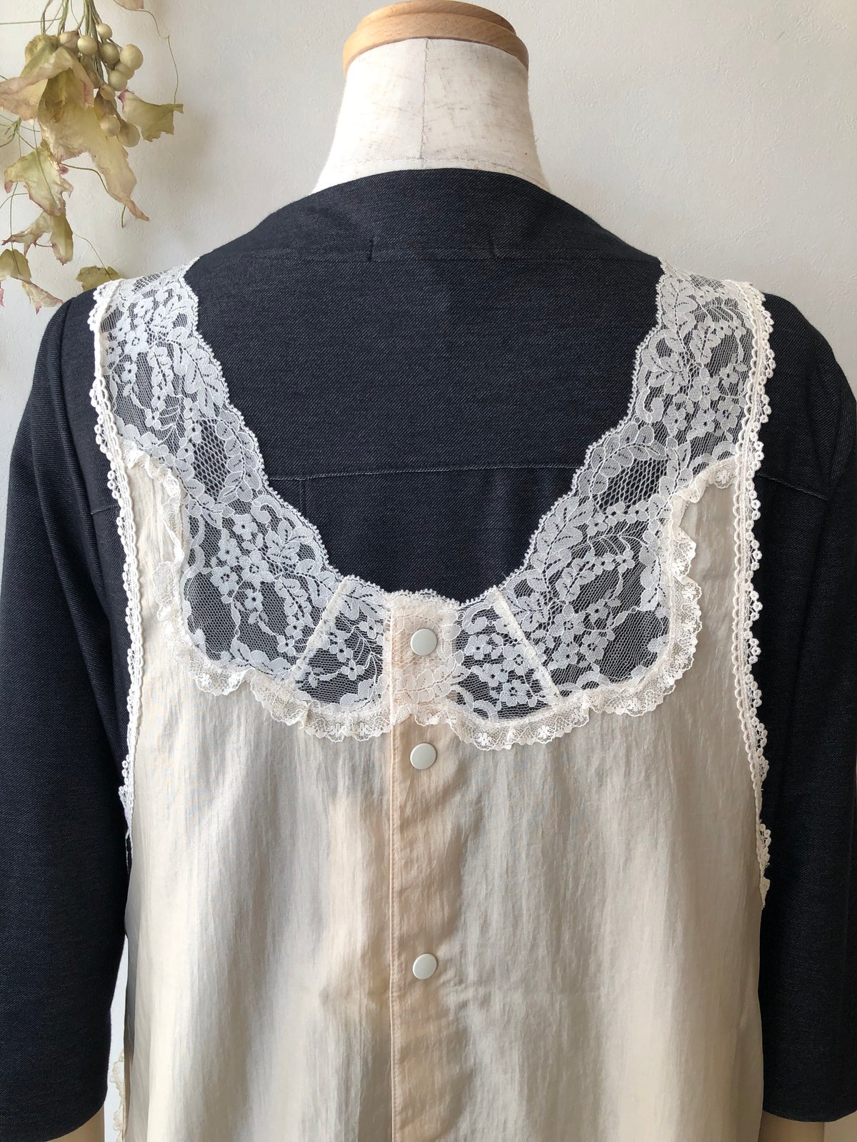 さえら ヒスクローネ エプロン | さえら POTECHINO マリーアン金沢