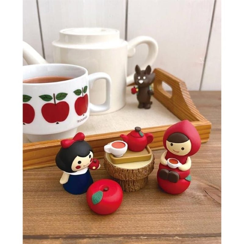 赤ずきんマスコット(白雪姫リンゴ大好き)【オトギッコ〜おとぎの森の