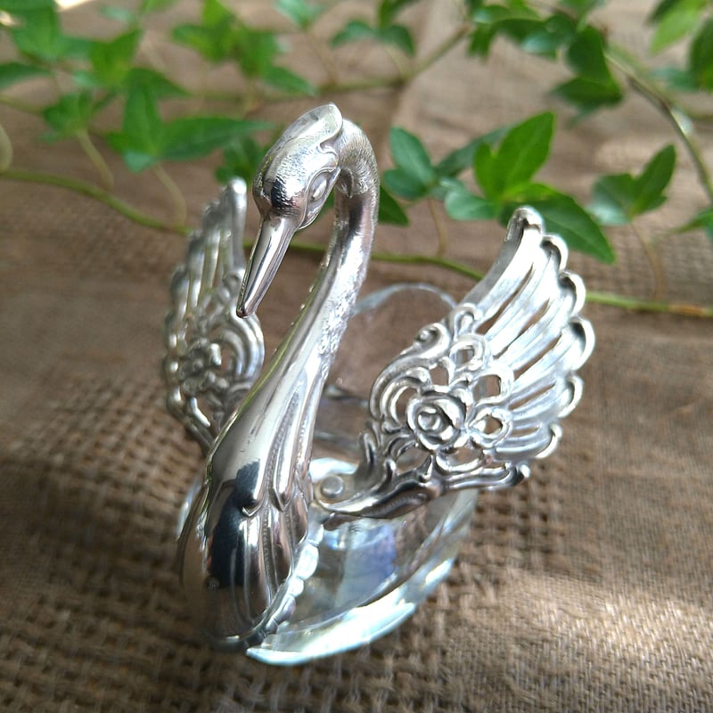 ヴィンテージのスウェーデンシルバー835/クリスタルガラスの小さな白鳥