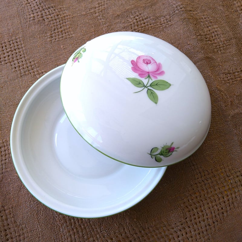 Augartenアウガルテンのウィンナーローズ🌹の小物たちとケシの花のミニ