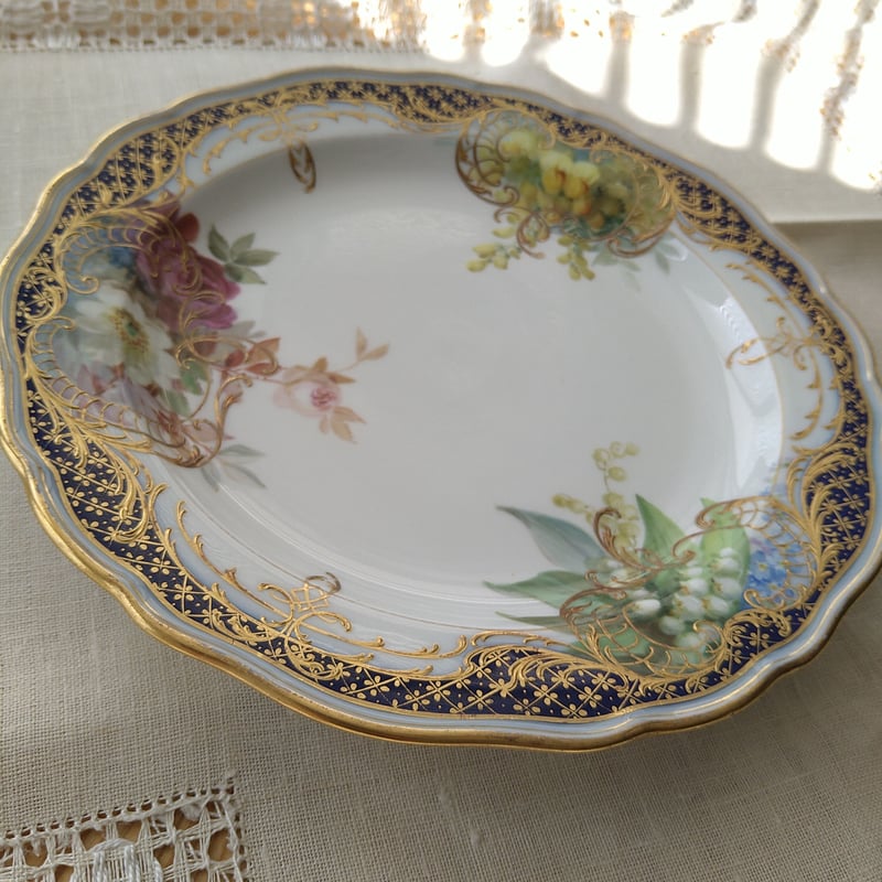 1850～1924年のMeissenマイセン、コバルトと金彩に自然主義様式の花々