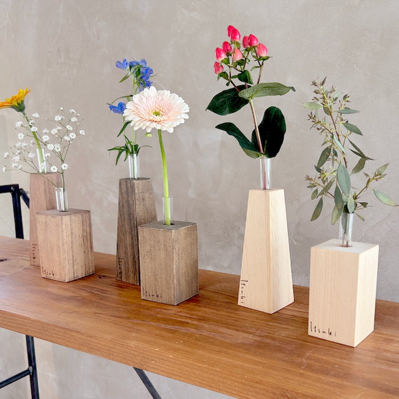 ホワイトシルバー花瓶3個セット 楽天市場】≪10％OFF≫ シルバーカラフェ Pam Royal Family