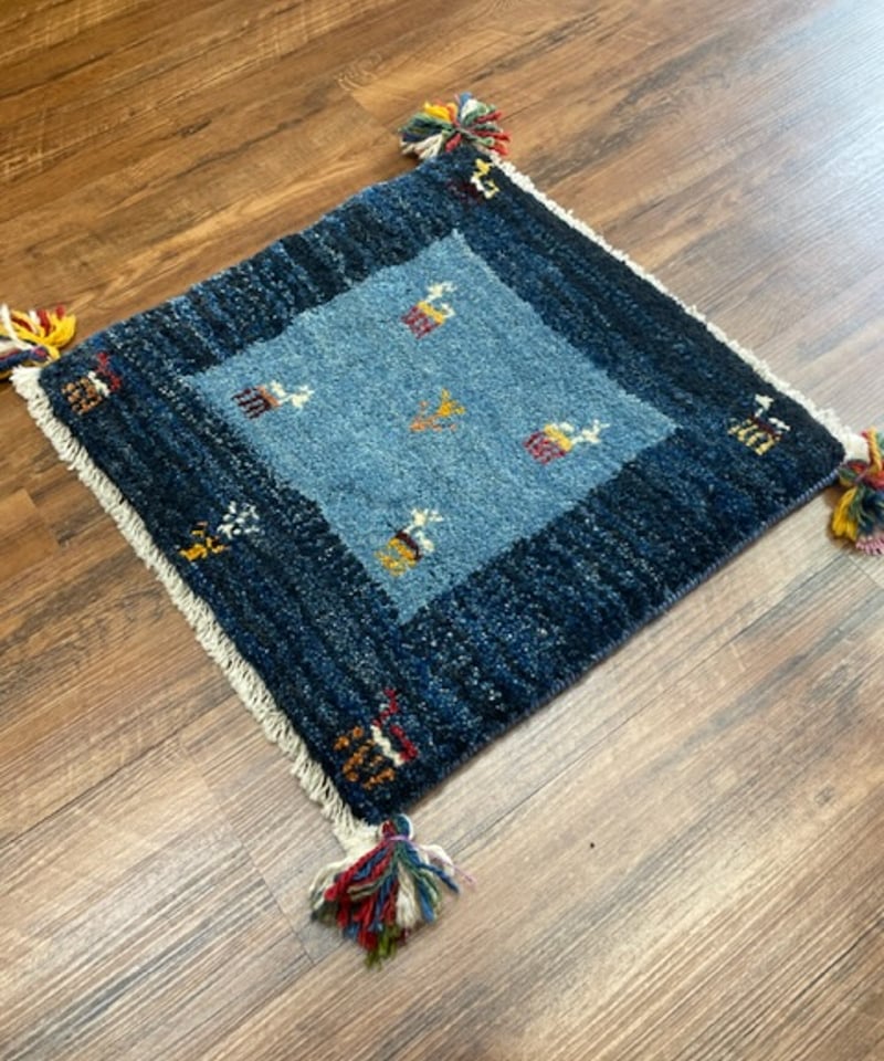 新品 ペルシャ絨毯 手織り ギャッベ 39×40cm 青 山羊 生命の木