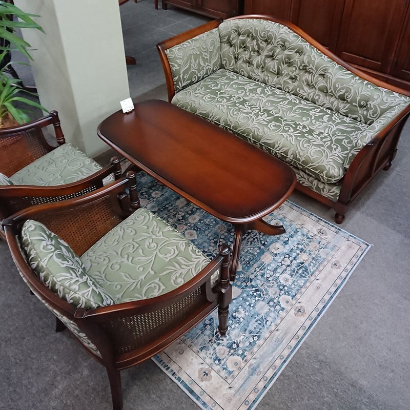 カリモク＞ コロニアルシリーズ ・センターテーブル | FUJIWAKAYAMA