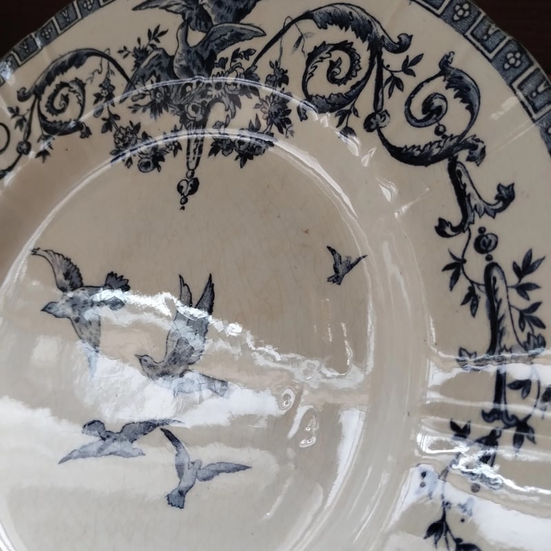 フランスアンティークプレート ジアンのマリーアントワネット a