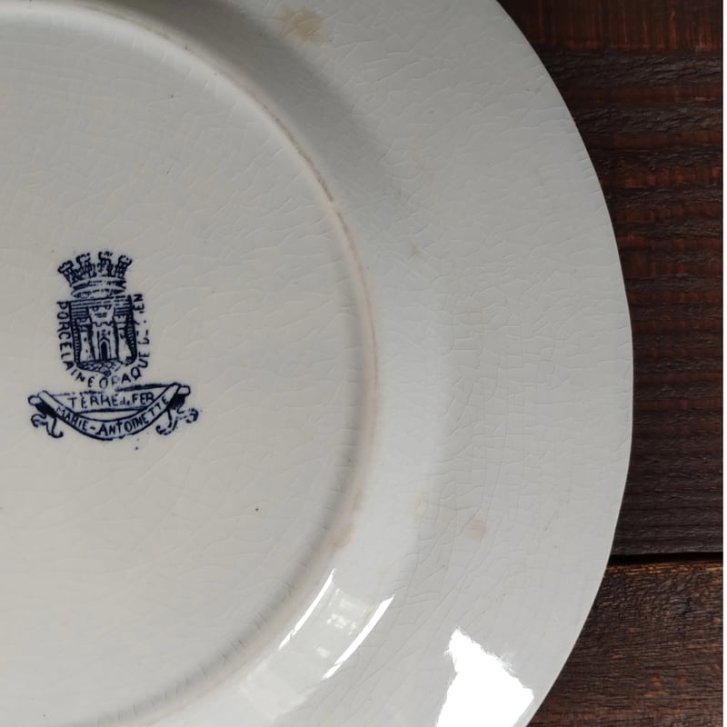 フランスアンティークプレート ジアンのマリーアントワネット a