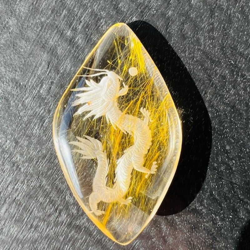 ◇菱形ゴールドルチルクォーツの昇龍 | 天然石と雑貨のお店 Angel's voice