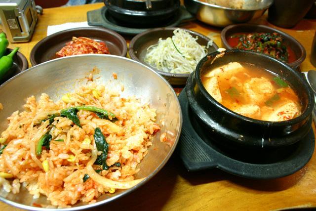 韓国 直火用 トゥッペギ（뚝배기）12cm 8個＋専用受け皿8枚セット 楽天