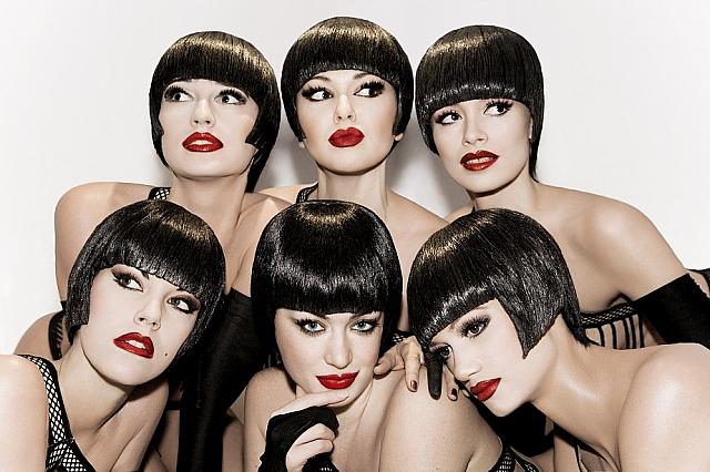 4/21-、アートショー「クレイジーホースパリ（CRAZY HORSE PARIS