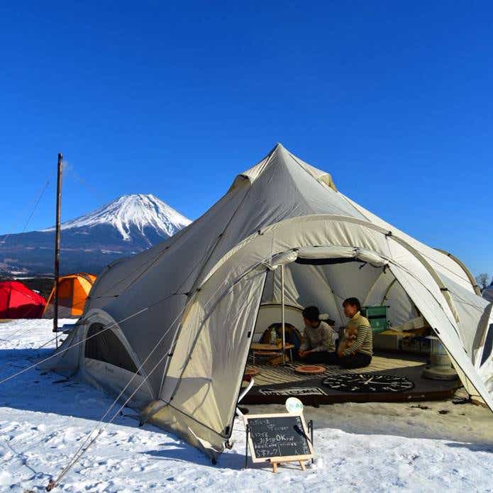 購入者インタビュー】スノーピーク発の巨大テント「スピアヘッド」の
