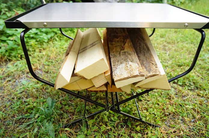 焚き火用テーブルの最適解！？ハングアウトの「ステンレストップ版
