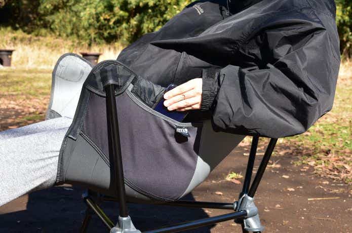 ハンモックのようでハンモックじゃない、enoのチェア「Lounger DL