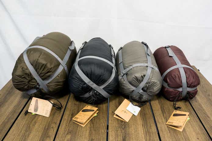 ワークマン】エクストリームダウンシュラフ600【寝袋】