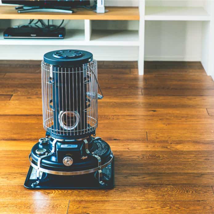 漆黒】いくらなんでもカッコよすぎる。アラジンストーブの別注カラーが